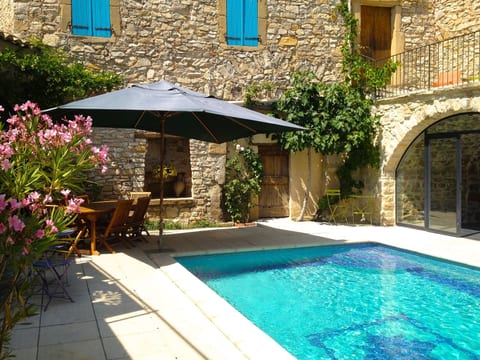 Haus mit Charakter in der Nähe von Uzès und den Cevennen