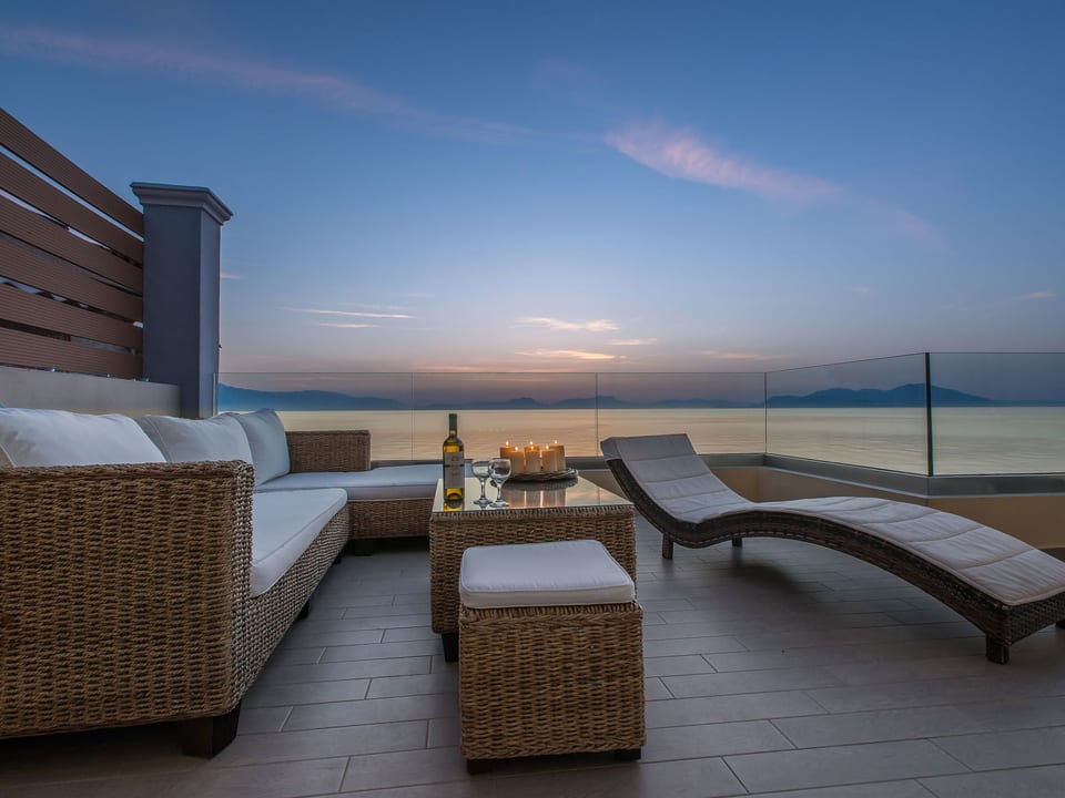 Diamante beachfront suite B - Methoni