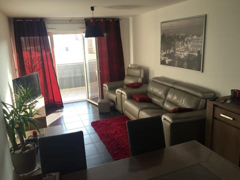 SCHÖNE T3 MIT SÜDTERRASSE
