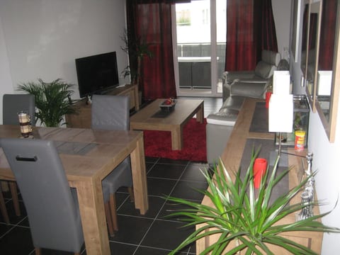 SCHÖNE T3 MIT SÜDTERRASSE