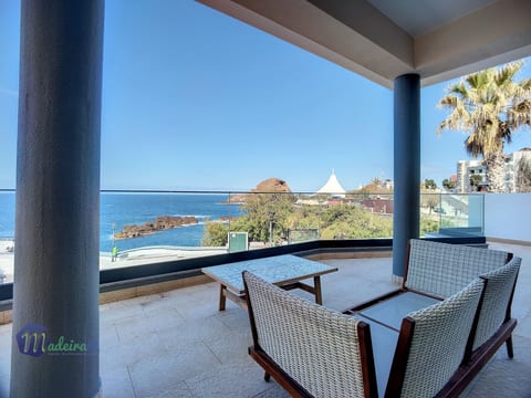 PEARLS BEACH VILLA
