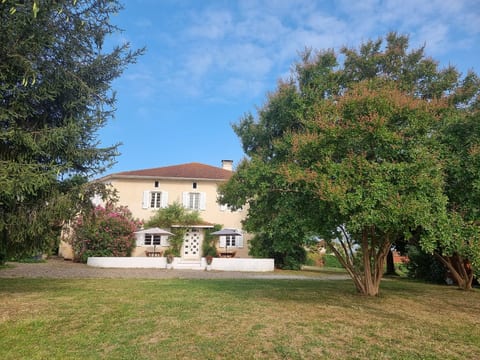 Villa 'Grand Tauzia'