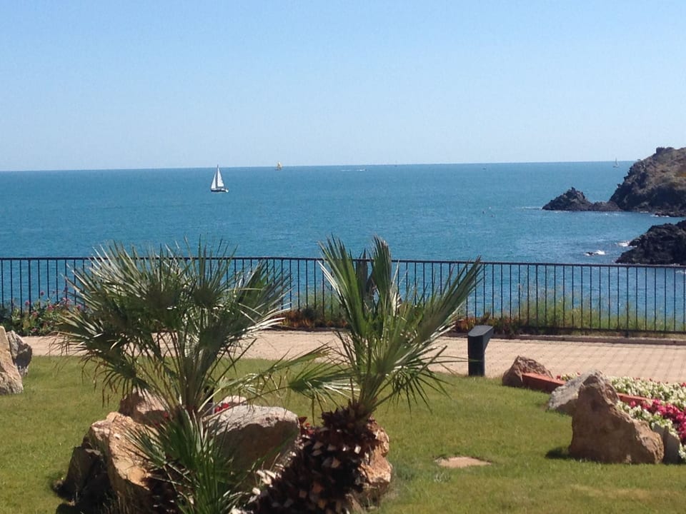 con vista al agua - Collioure
