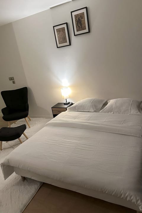 Wohnung "Paris 17" mit Balkon
