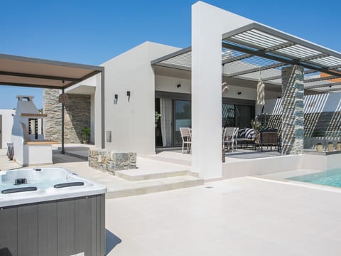 Maro Luxus-Villa