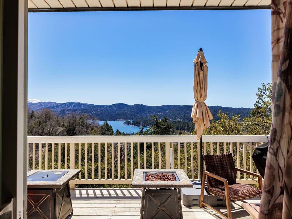 Haus mit Seeblick - Atemberaubende Aussicht - Haustierfreundlich - Lake Arrowhead
