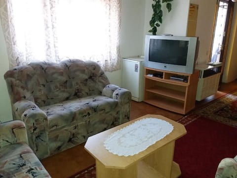 Wohnung in Fonyód mit Garten und Grill