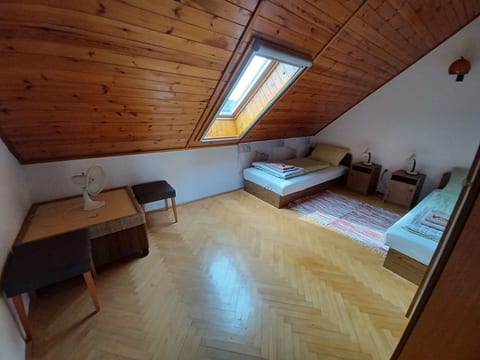 Wohnung für 12 Pers.