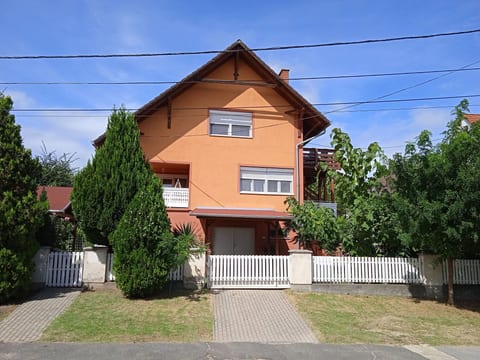 Wohnung für 12 Pers.