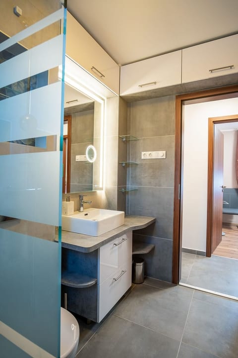 Luxvil apartment