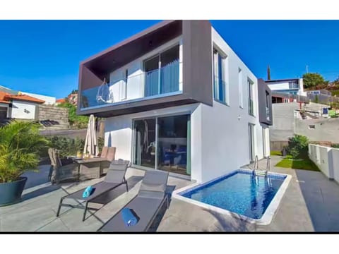 Ferienvilla "Villa Paradise Palms"