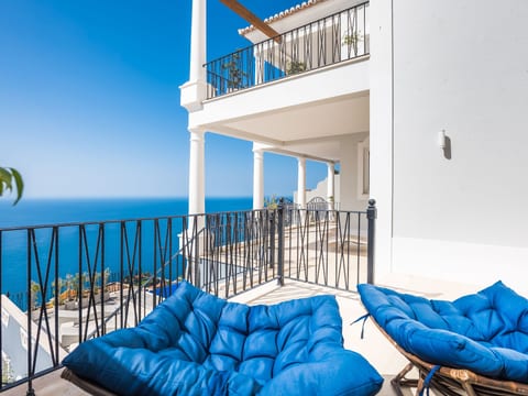 Schönes Ferienhaus in Sao Goncalo mit Privatem Pool