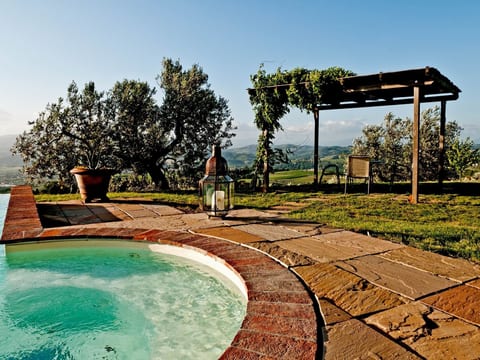 "Colle sotto 4" mit Infinity-Pool