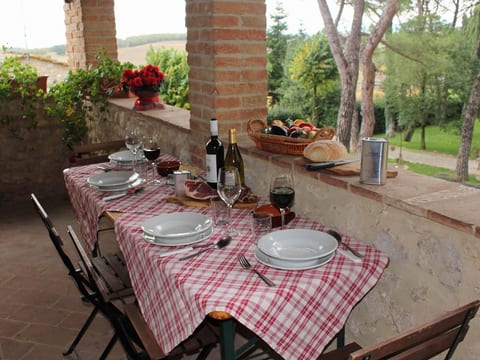 Santinovo archi Wohnung mit Schwimmbad