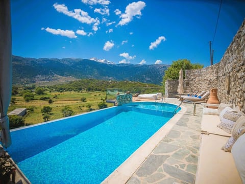 Villa "Villa  sunny Askyfou"