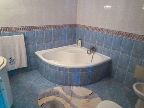 Die lustige und entspannende Wohnung mit Terrasse und Aussicht