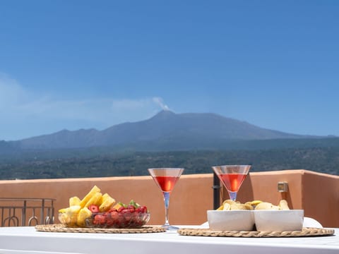 Saras Terrasse