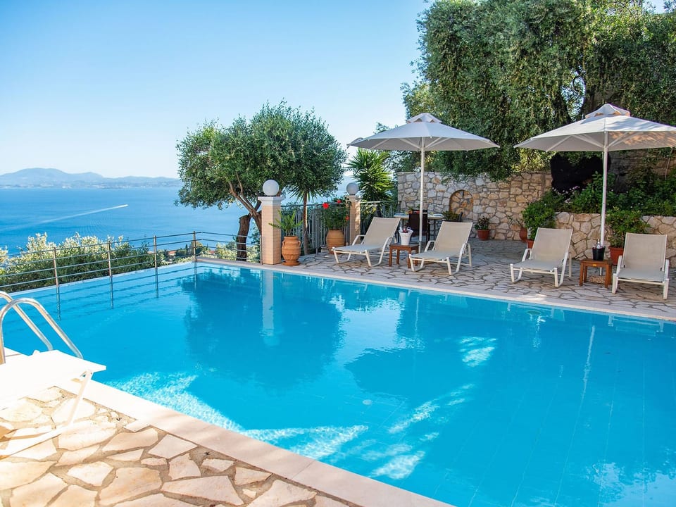Villa Sotiris mit Pool und herrlichem Meerblick - Kalami