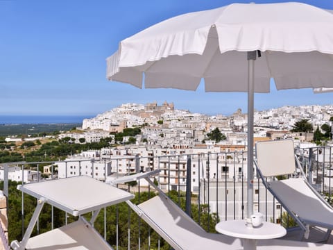 Villa Aurora - piscina panoramica - vista WOW!