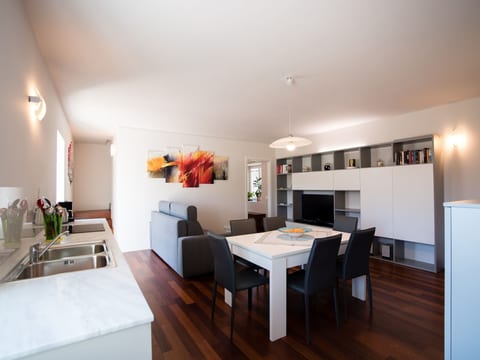 Anwesen mit Garten, Grill und Terrasse