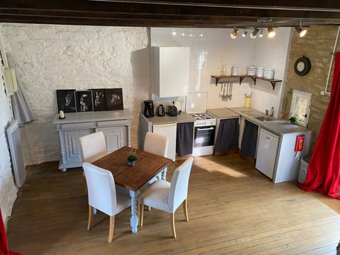 Ty Morgane-Typisch bretonisches Bauernhaus mit Pool