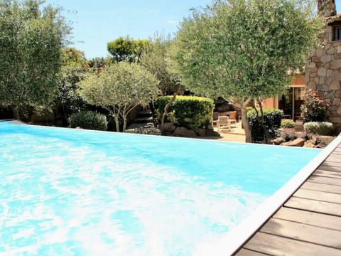 Luxusvilla aus Stein Concadoro