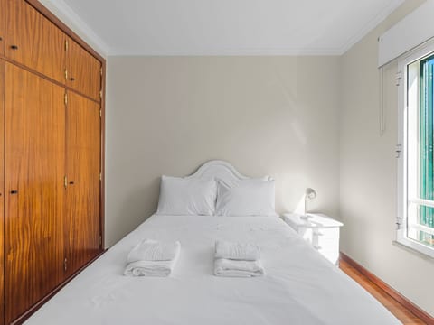 Tulipa Apartment Top
