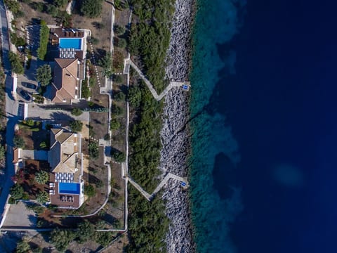 Karavi Villa mit privatem Zugang zum Meer