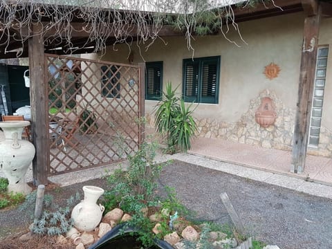 Tolles Ferienhaus in Pula mit Grill