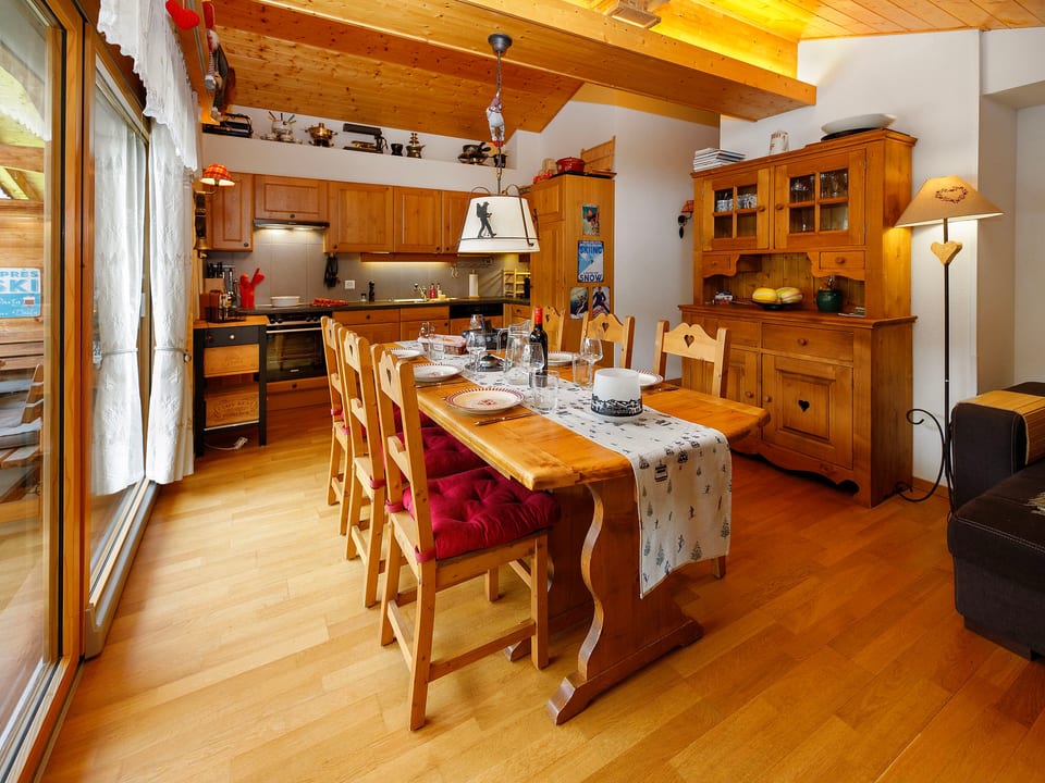 Kitchen / Dining Room