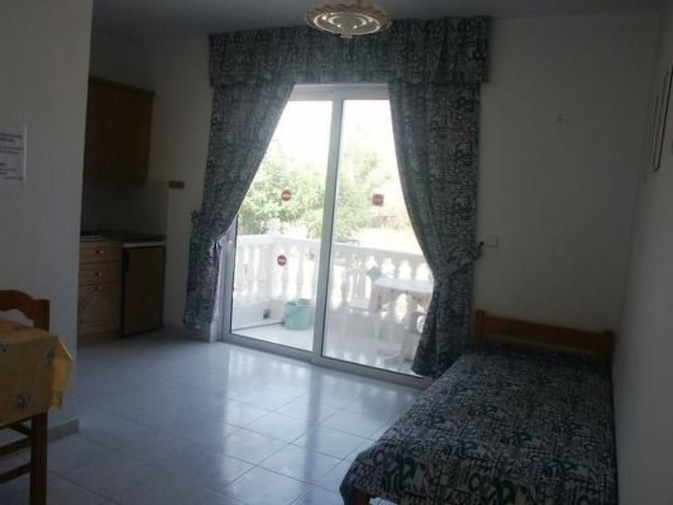 Castle View Haraki, ground floor ap4 - Archangelos