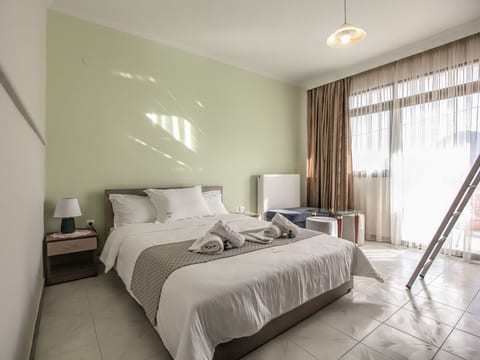 Del Sol Meteora Luxurious Family Suites5