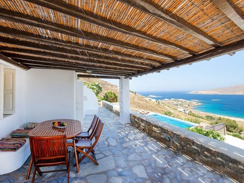 Grand Atemberaubende Villa mit Meerblick und privatem Pool