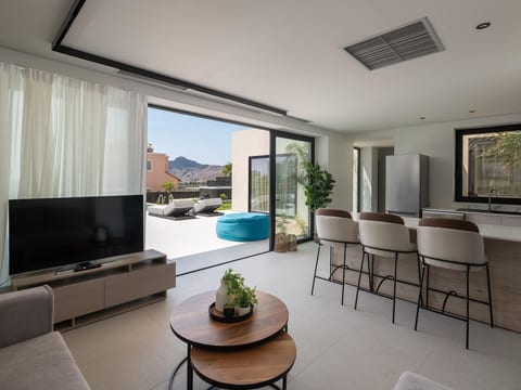 Trapezia Luxury Living - Perle