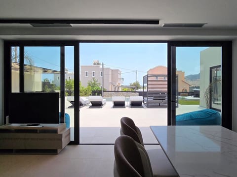 Trapezia Luxury Living - Perle