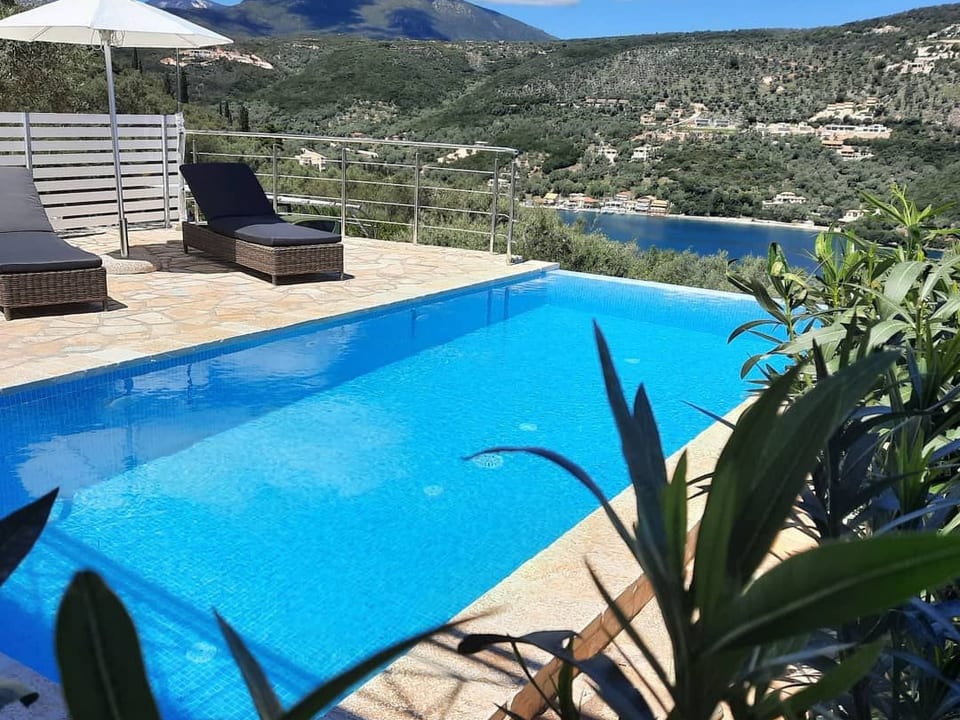 Amantea5' maison de vacances avec vue sur l'eau - Sivota