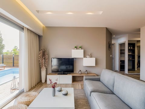 Nastazia Luxury Beach House
