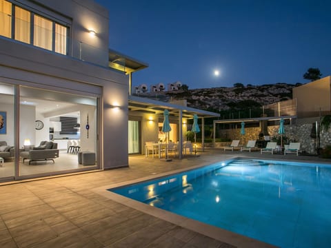 Villa Lily