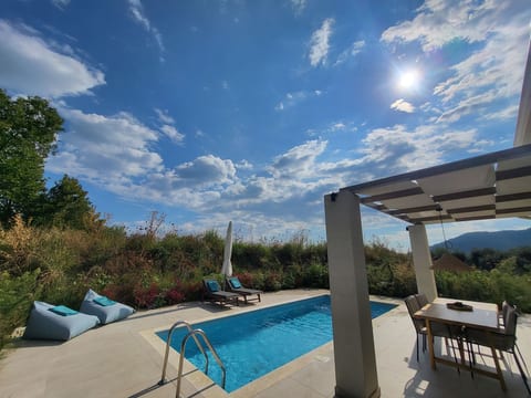 Neues Ferienhaus in Thasos mit Großer Terrasse