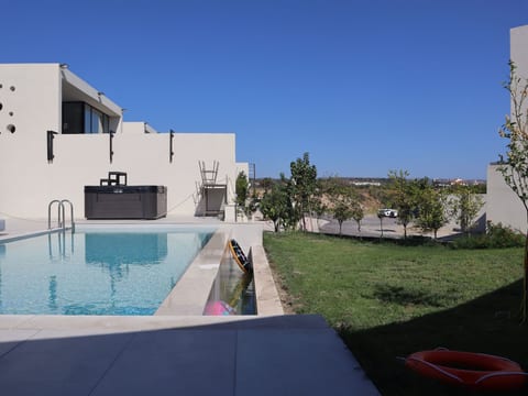 Trapezia Luxury Living - Turmalin