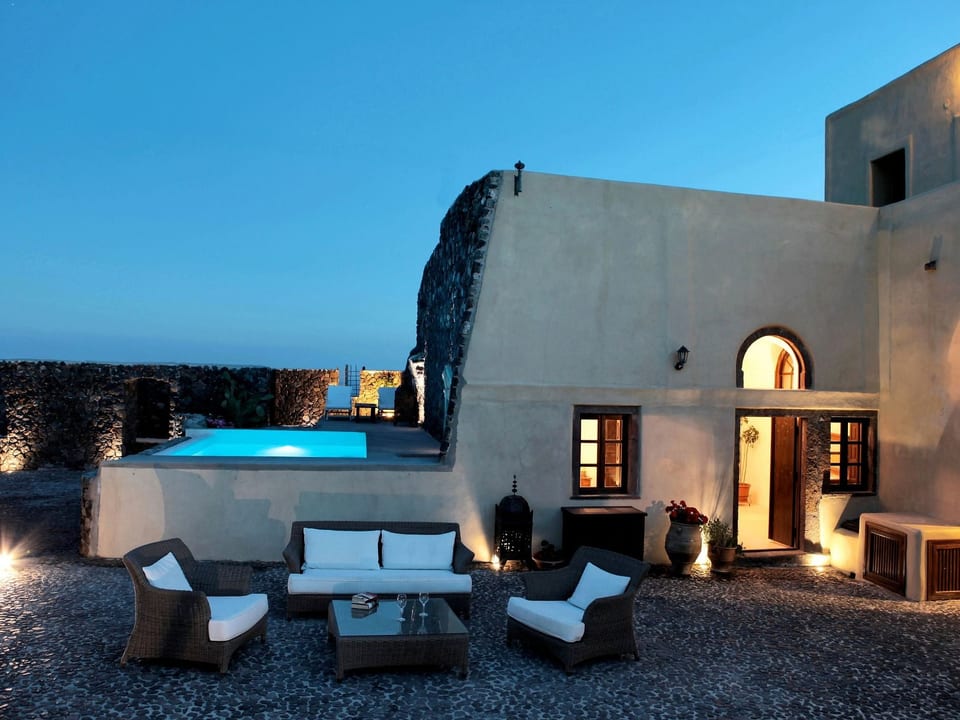 Villa Mansion Kyani avec piscine à débordement - Akrotiri