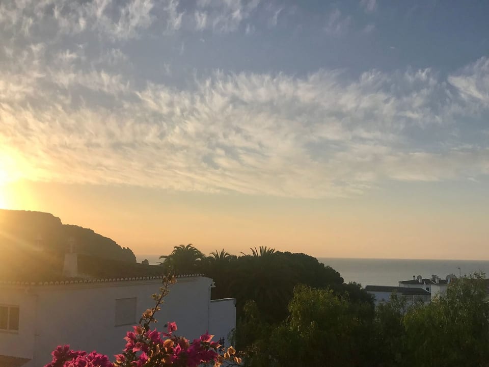 Zentrales Ferienhaus mit bezauberndem Meerblick - Bensafrim