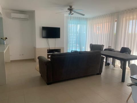 Lagoon Pearl Modernes Haus mit privatem Pool 1