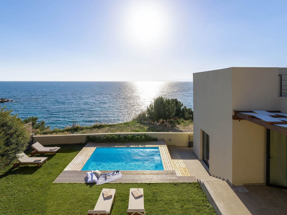 South Key Villa mit Schwimmbad - Pefki