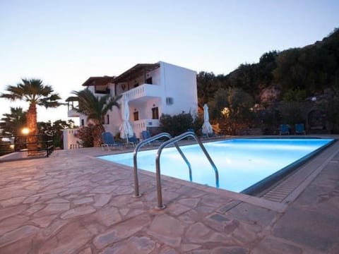 Helle, gemütliche Ferienwohnung in Agios Nikolaos