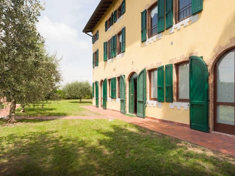 "Cascina Tabachera