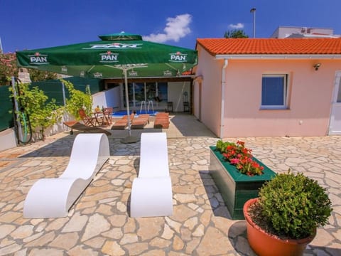 Appartement mit Balkon