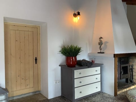 Schönes Landhaus mit Tauchbecken, Strand 3km
