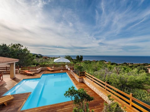 für 2 Personen und 4 Kinder in Costa Paradiso, Sardinien (Gallura)
