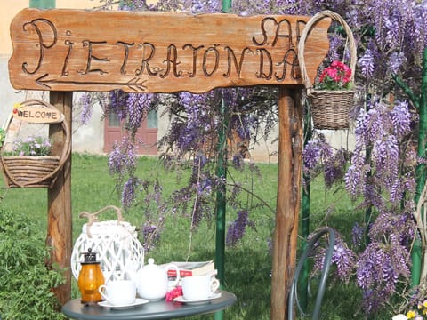 Haus in Civitella Paganico mit möbliertem Garten